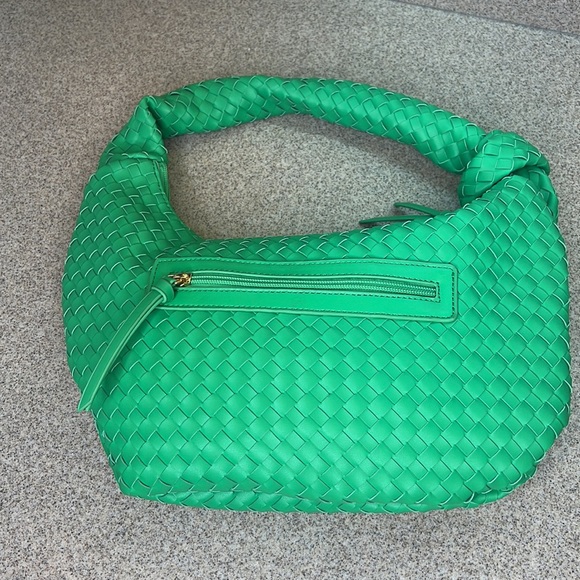 ⚡️SONDRA ROBERTS SQUARED springtime Jade Green woven weave Knot bag purse EUC - Picture 5 of 16